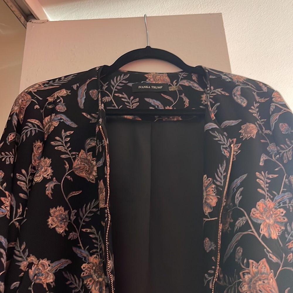 Cute Bomber Jacket for Spring - Picture 3 of 3